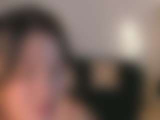 evebenson's Live Sex Cam Show
