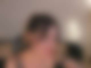 Live cam show with evebenson - Erotic Dance on Dare Cams