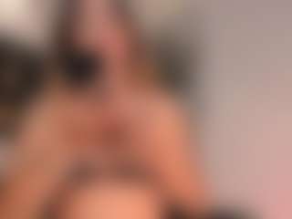 evebenson's Live Sex Cam Show