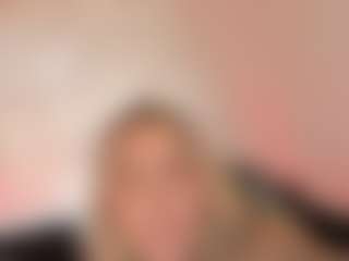 evebenson's Live Sex Cam Show