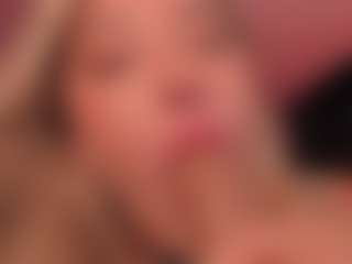 Live cam show with evebenson - Blonde Hair Blowjob on nudelive.tv