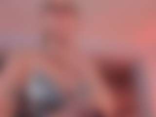 Live cam show with evebenson - Erotic Dance on Gym Cam Girls