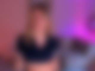 Live cam show with evebenson - Brown Eyes Blonde Hair on madthumbs