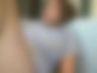 MiaMuffn's Live Sex Cam Show