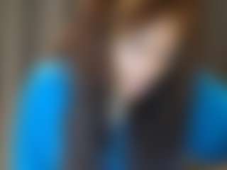Live cam show with MiaMuffn - Brown Hair on pussylord.com