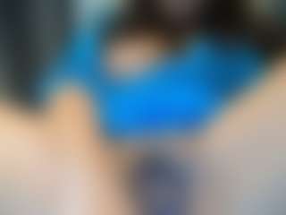 Live cam show with MiaMuffn - Wet on SxyPornLive