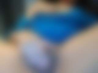 MiaMuffn's Live Sex Cam Show