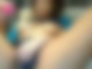 MiaMuffn's Live Sex Cam Show