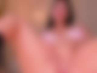 Live cam show with MollyJones - Camel Toe on madthumbs