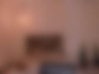 Live cam show with MollyJones - Camel Toe on AdultVida.com