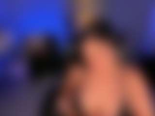 Live cam show with MollyJones - BBW on SinfulBabes