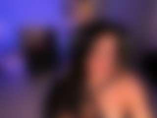 Live cam show with MollyJones - Twerk on Dare Cams