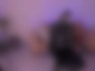 Live cam show with MollyJones - Flashing on crypto-cams