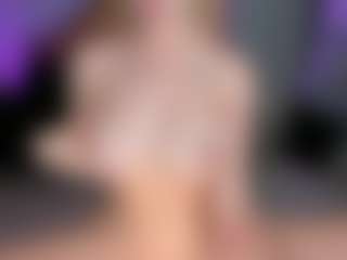 SQUIRTER DOLL's Live Sex Cam Show