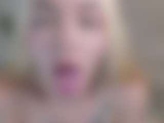 Live cam show with SQUIRTER DOLL - Ahegao on Fapmatic.com
