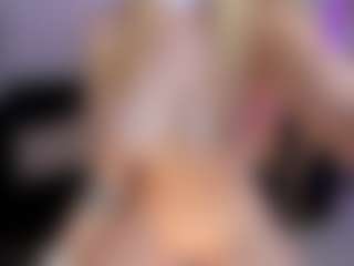 SQUIRTER DOLL's Live Sex Cam Show