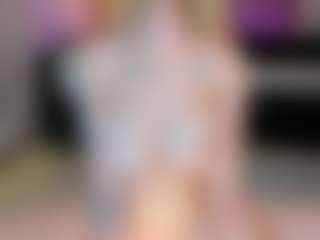 SQUIRTER DOLL's Live Sex Cam Show