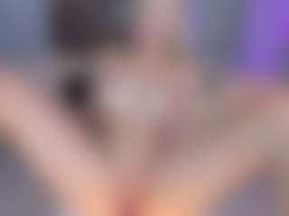 SQUIRTER DOLL's Live Sex Cam Show