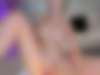 Live cam show with SQUIRTER DOLL - Blonde Hair on Milfs Live