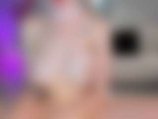 SQUIRTER DOLL's Live Sex Cam Show