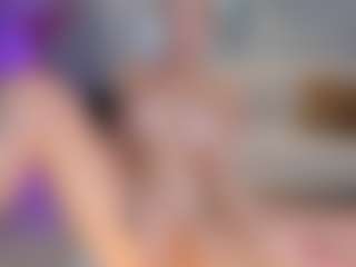 SQUIRTER DOLL's Live Sex Cam Show
