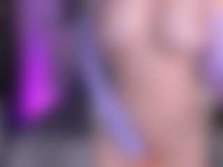 SQUIRTER DOLL's Live Sex Cam Show
