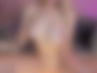 SQUIRTER DOLL's Live Sex Cam Show