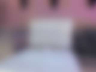 SQUIRTER DOLL's Live Sex Cam Show