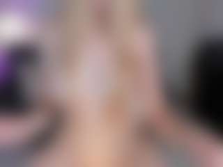 SQUIRTER DOLL's Live Sex Cam Show