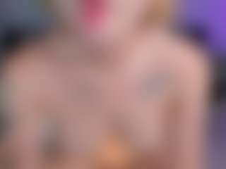 Live cam show with SQUIRTER DOLL - Blonde Hair on Mixed Magazine Live