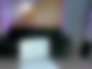 SQUIRTER DOLL's Live Sex Cam Show