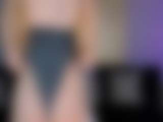 Live cam show with SQUIRTER DOLL - Bikini on Camsoda