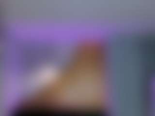 SQUIRTER DOLL's Live Sex Cam Show