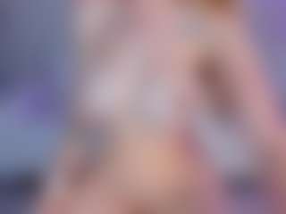 SQUIRTER DOLL's Live Sex Cam Show