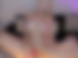 SQUIRTER DOLL's Live Sex Cam Show