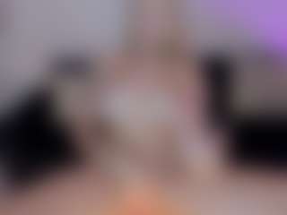 SQUIRTER DOLL's Live Sex Cam Show