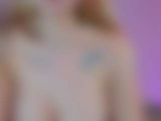 Live cam show with SQUIRTER DOLL - Spank Blonde Hair on Taboo Cams XXX