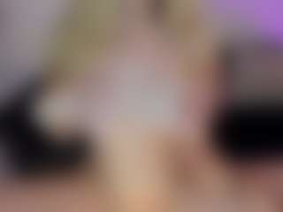 SQUIRTER DOLL's Live Sex Cam Show