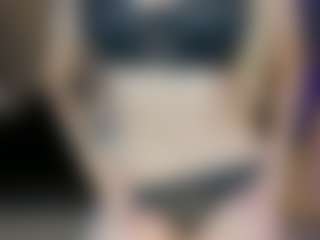 SQUIRTER DOLL's Live Sex Cam Show