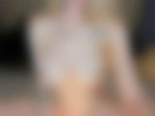SQUIRTER DOLL's Live Sex Cam Show