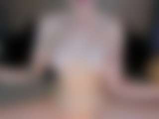 SQUIRTER DOLL's Live Sex Cam Show