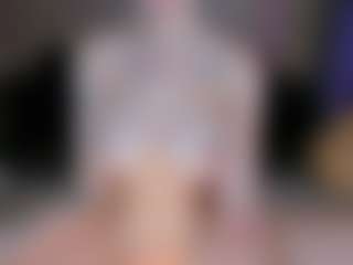 SQUIRTER DOLL's Live Sex Cam Show