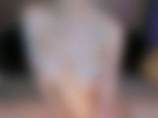 SQUIRTER DOLL's Live Sex Cam Show