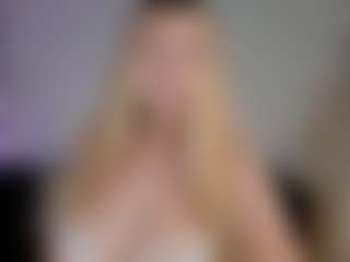 Live cam show with SQUIRTER DOLL - Living Room on Camsoda