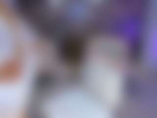 SQUIRTER DOLL's Live Sex Cam Show