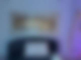 SQUIRTER DOLL's Live Sex Cam Show