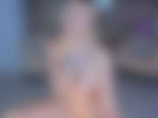 SQUIRTER DOLL's Live Sex Cam Show