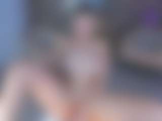 SQUIRTER DOLL's Live Sex Cam Show