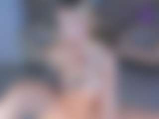 SQUIRTER DOLL's Live Sex Cam Show