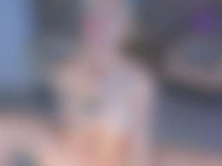 SQUIRTER DOLL's Live Sex Cam Show